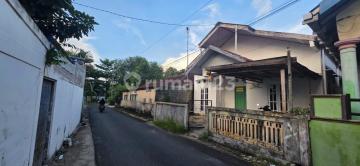 Dijual Rumah Kost 7 Kamar Baru Renovasi di Banjarbaru — foto 2