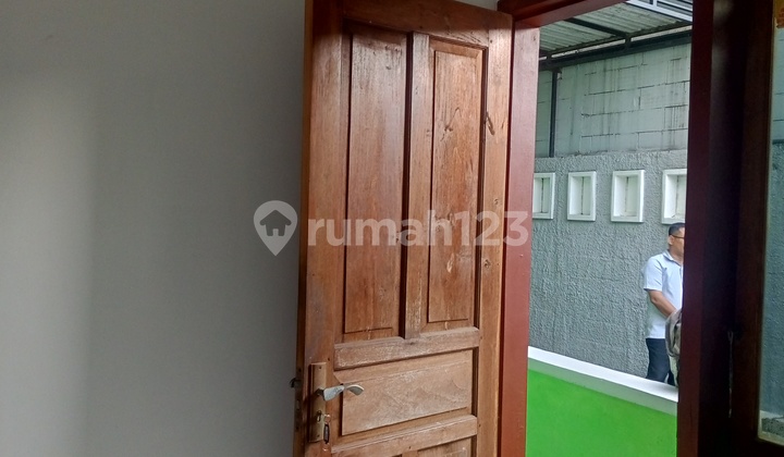 Kos Kosan Undip (atas) Tembalang