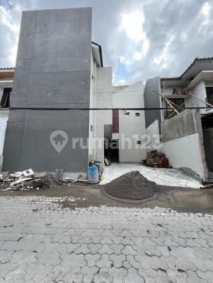 Kost Eksklusif 2 Lantai Full Furnished Seturan Caturtunggal Depok Sleman — foto 4