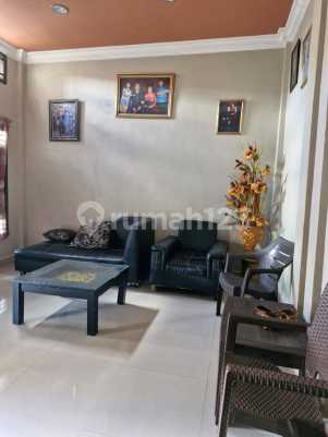 Rumah Mewah 2 Lantai di Kambu, Sangat Dekat Perkantoran dan Universitas UHO — foto 2