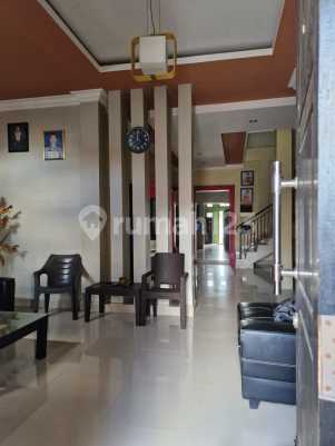 Rumah Mewah 2 Lantai di Kambu, Sangat Dekat Perkantoran dan Universitas UHO — foto 3